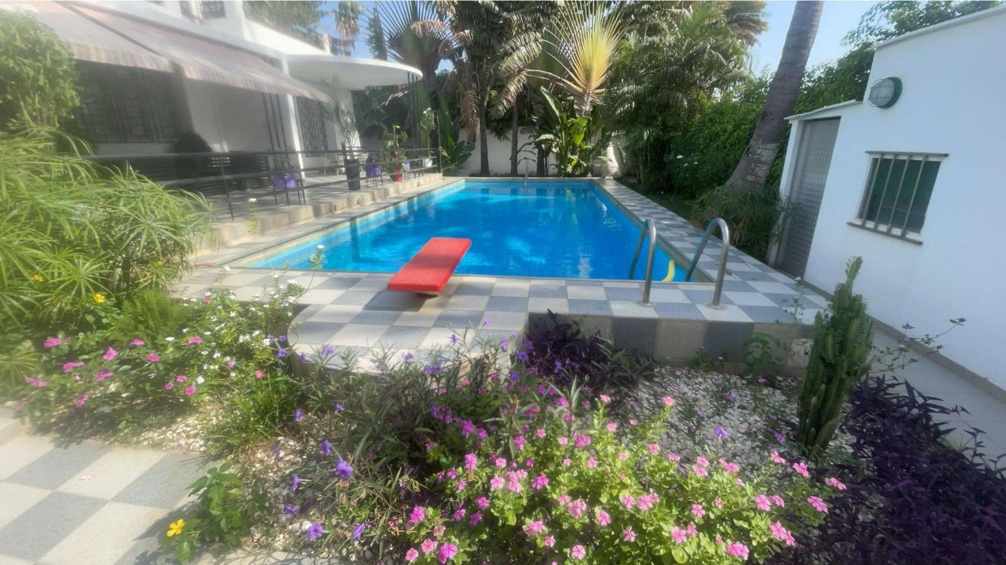 Maison D'Hotes Villa Anna Dakar Ngoại thất bức ảnh